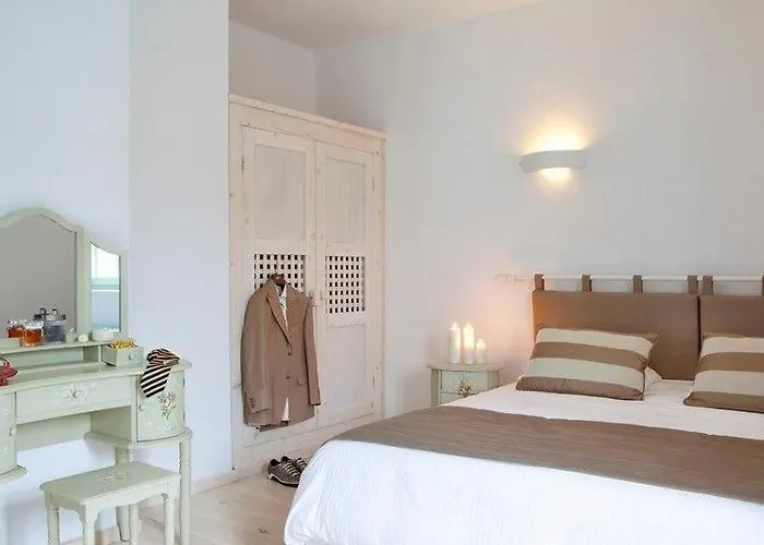 Beautiful Santorini 2 Bedroom Panoramic Caldera Sea Views * Megalochori (Santorini)